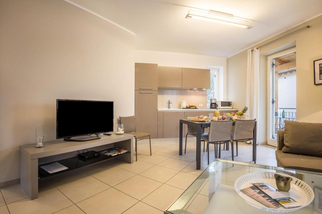 Residence La Villa Tesoro Tignale Esterno foto