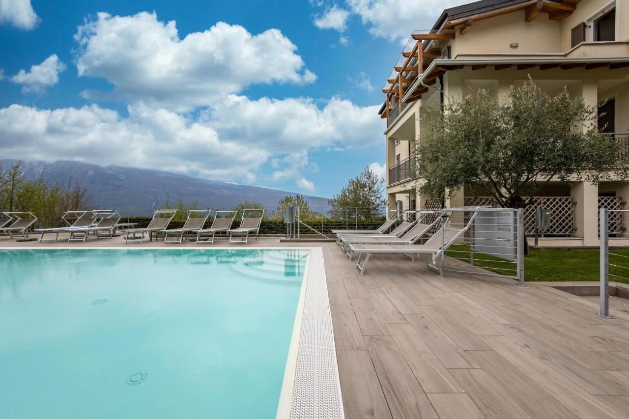 Residence La Villa Tesoro Tignale Esterno foto